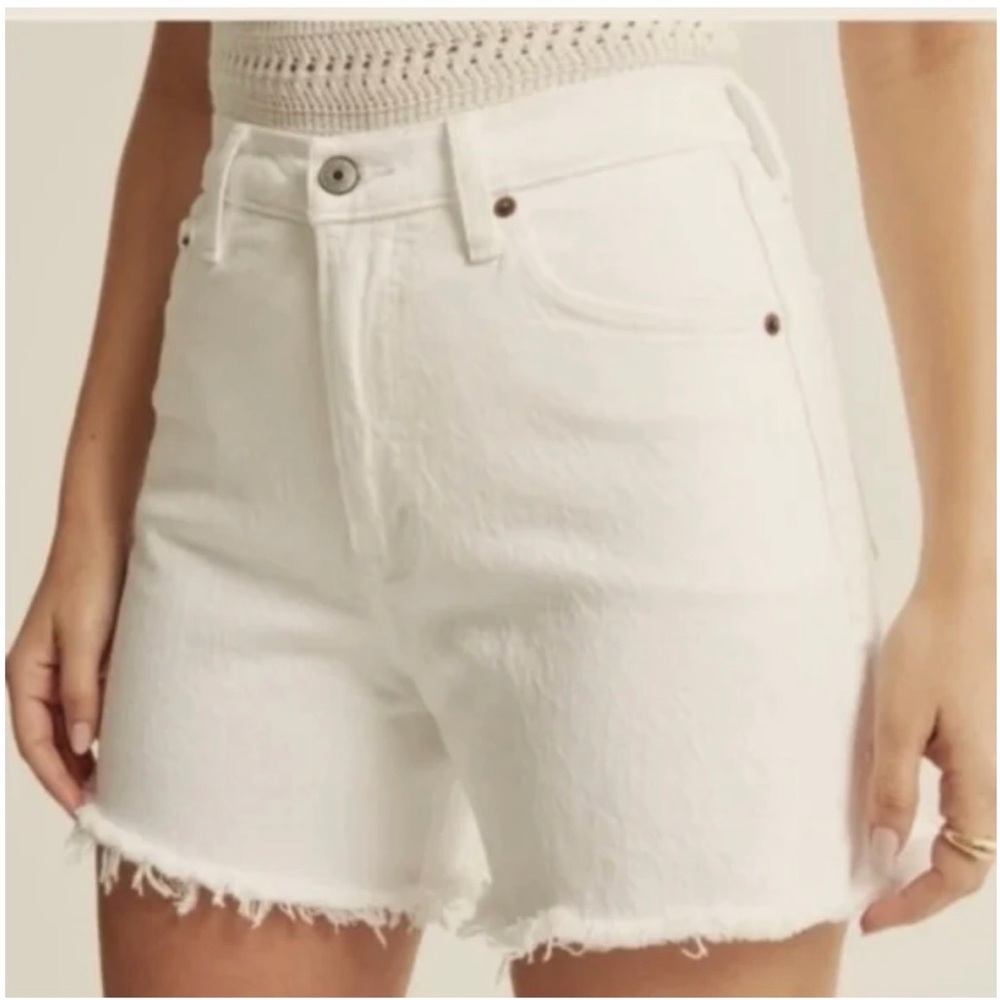 NWT Abercrombie & Fitch The Dad Short High Rose in Cream